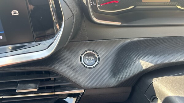 Used Peugeot 208 2021 for sale - 75992892: Photo 41