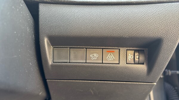 Used Peugeot 208 2021 for sale - 75992892: Photo 43
