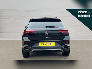 Used Volkswagen T-Roc 2021 for sale - 76217314: Photo