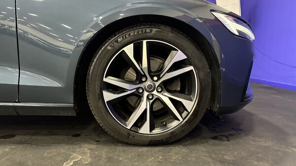 Used Volvo V60 2022 for sale - 75829207: Photo 20