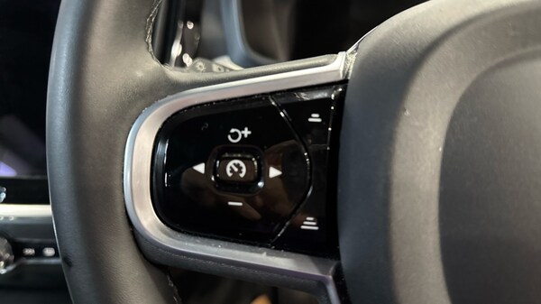 Used Volvo V60 2022 for sale - 75829207: Photo 23