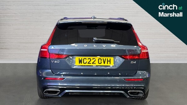Used Volvo V60 2022 for sale - 75829207: Photo 4