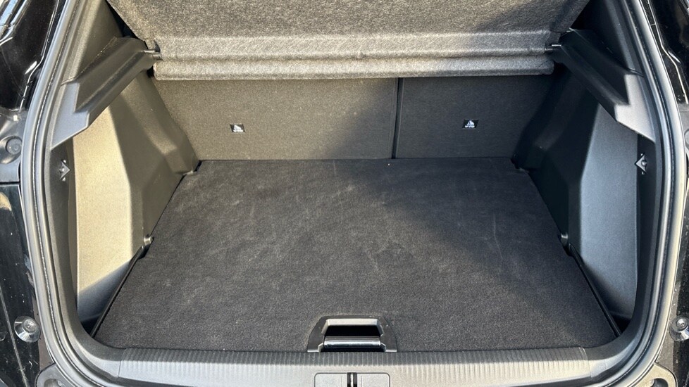 Used Peugeot 2008 2023 for sale - 76140100: Photo 15