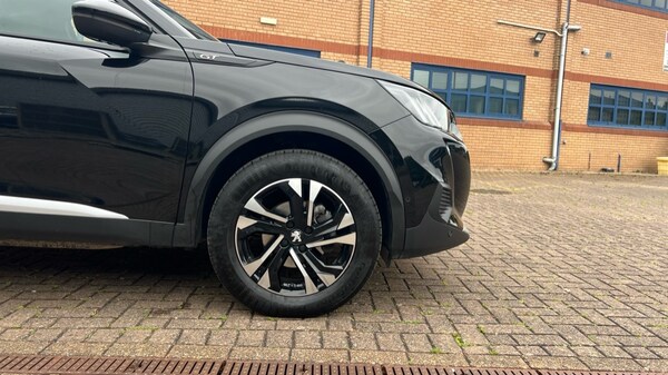 Used Peugeot 2008 2023 for sale - 76140100: Photo 17