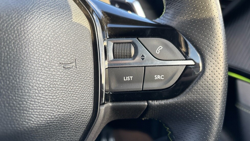 Used Peugeot 2008 2023 for sale - 76140100: Photo 24