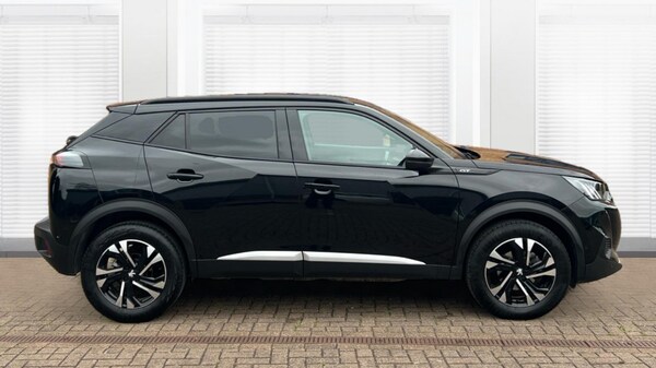 Used Peugeot 2008 2023 for sale - 76140100: Photo 2