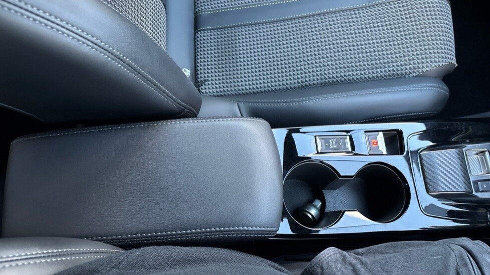 Used Peugeot 2008 2023 for sale - 76140100: Photo 31