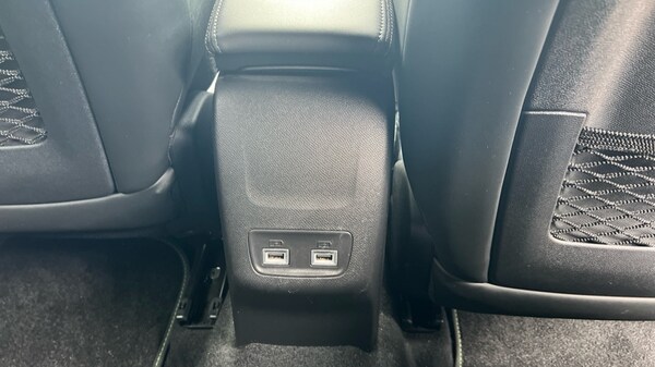 Used Peugeot 2008 2023 for sale - 76140100: Photo 33