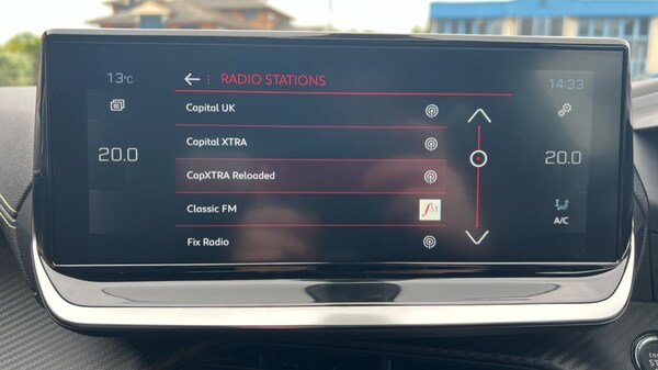 Used Peugeot 2008 2023 for sale - 76140100: Photo 34
