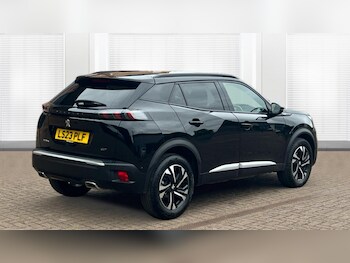 Used Peugeot 2008 2023 for sale - 76140100: Photo 3