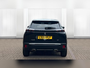 Used Peugeot 2008 2023 for sale - 76140100: Photo 4