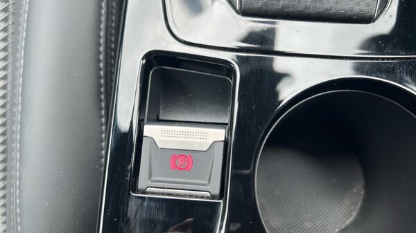 Used Peugeot 2008 2023 for sale - 76140100: Photo 59