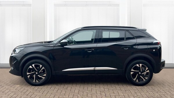 Used Peugeot 2008 2023 for sale - 76140100: Photo 6