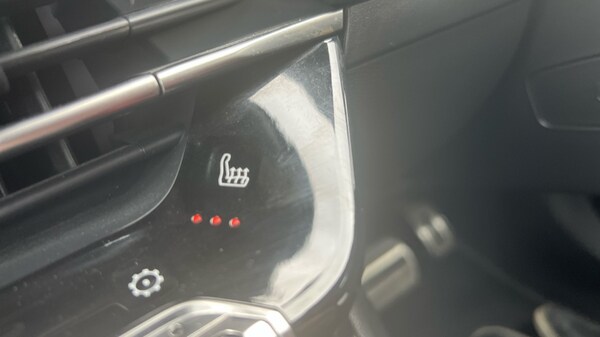 Used Peugeot 2008 2023 for sale - 76140100: Photo 84
