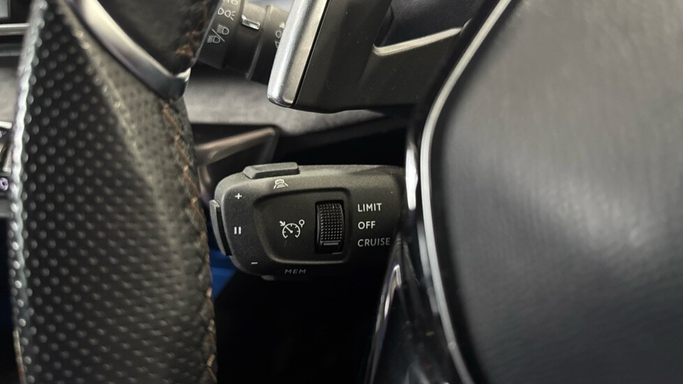 Used Peugeot 3008 2021 for sale - 75828924: Photo 27