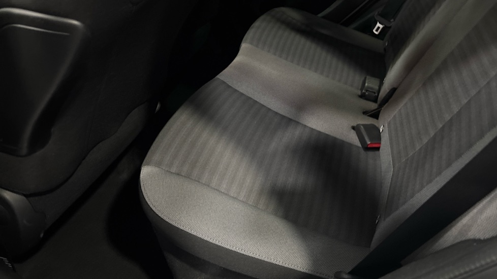 Used Toyota AYGO 2019 for sale - 76948521: Photo 14