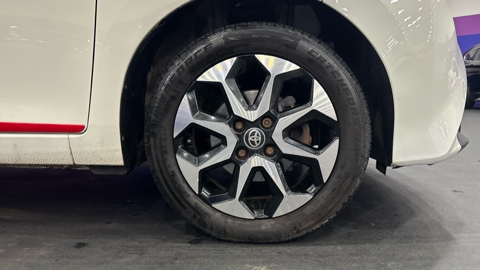 Used Toyota AYGO 2019 for sale - 76948521: Photo 18