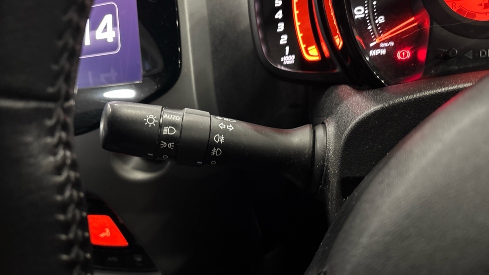 Used Toyota AYGO 2019 for sale - 76948521: Photo 27