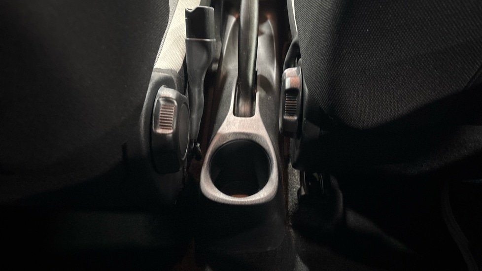 Used Toyota AYGO 2019 for sale - 76948521: Photo 34