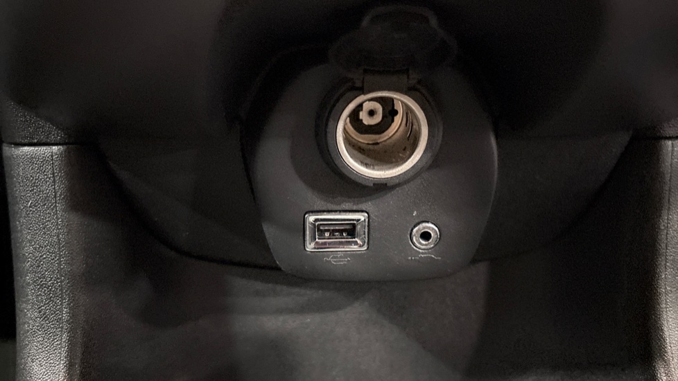 Used Toyota AYGO 2019 for sale - 76948521: Photo 46