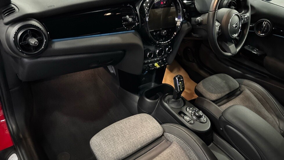 Used MINI Hatch 2022 for sale - 76589865: Photo 10