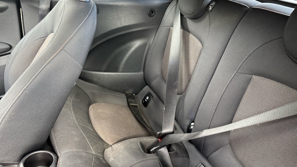 Used MINI Convertible 2019 for sale - 75615167: Photo 14