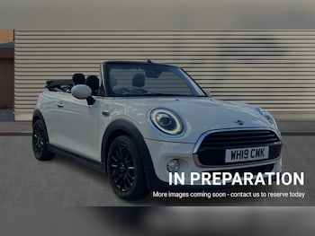 Used MINI Convertible 2019 for sale - 75615167: Photo