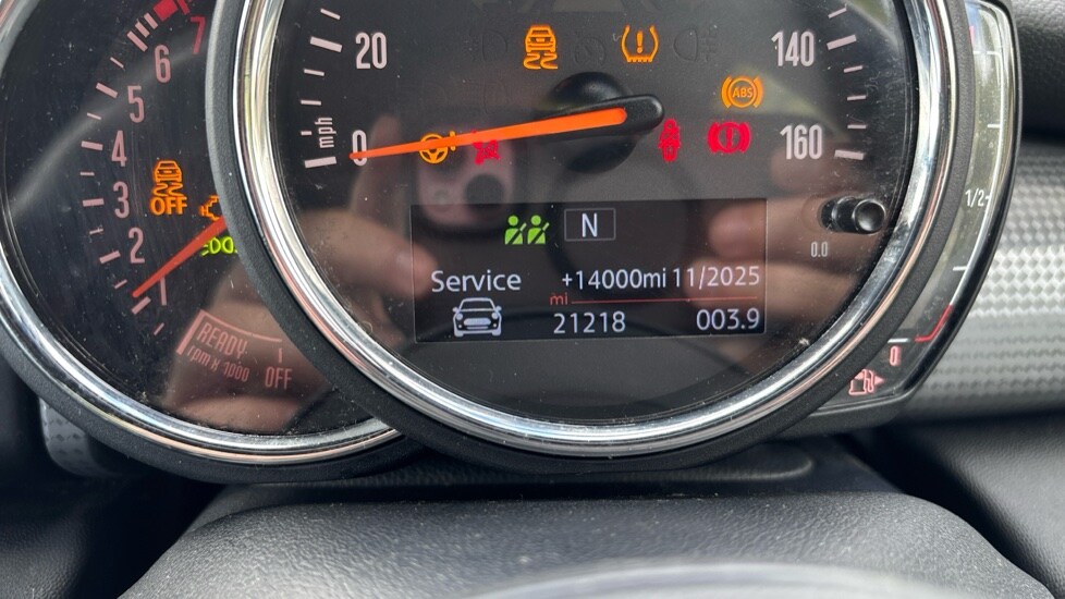 Used MINI Convertible 2019 for sale - 75615167: Photo 21