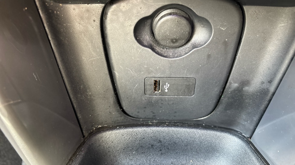 Used MINI Convertible 2019 for sale - 75615167: Photo 40