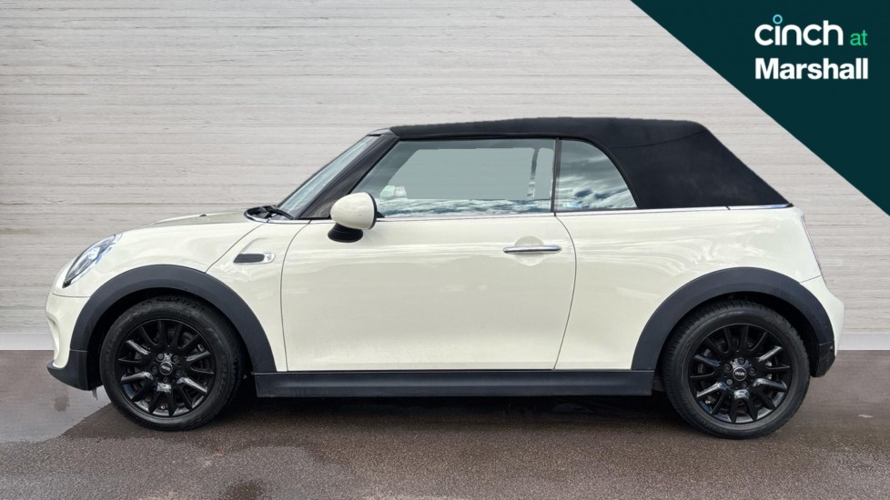 Used MINI Convertible 2019 for sale - 75615167: Photo 6