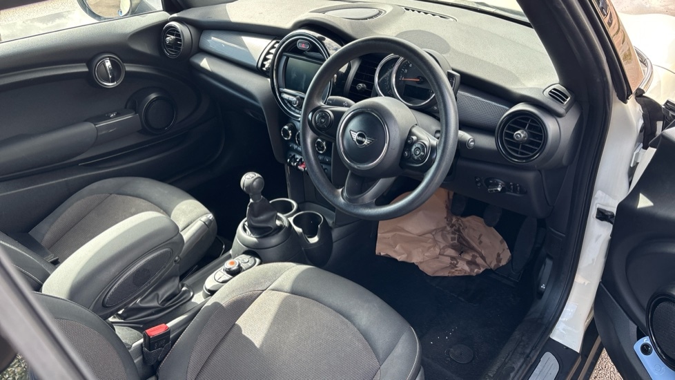 Used MINI Convertible 2019 for sale - 75615167: Photo 9