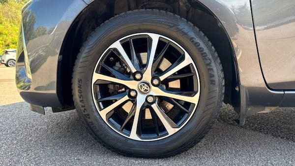 Used Toyota Yaris 2018 for sale - 75967016: Photo 17