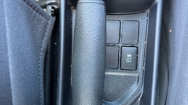 Used Toyota Yaris 2018 for sale - 75967016: Photo 45