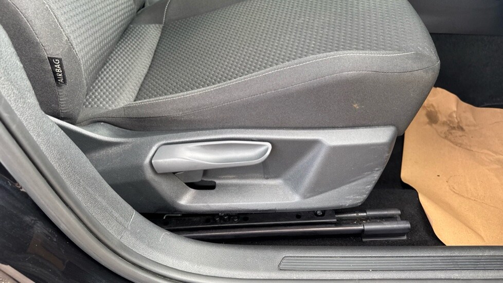 Used Volkswagen Polo 2021 for sale - 75992677: Photo 34