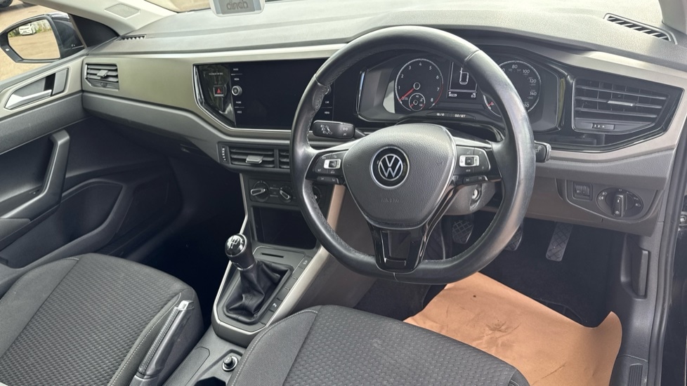 Used Volkswagen Polo 2021 for sale - 75992677: Photo 9