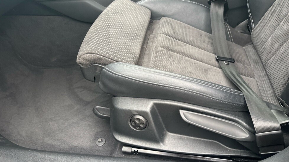 Used Audi A4 2019 for sale - 76575236: Photo 34