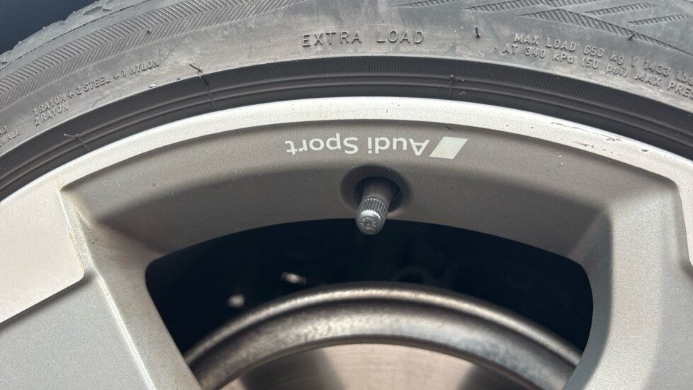 Used Audi A4 2019 for sale - 76575236: Photo 51