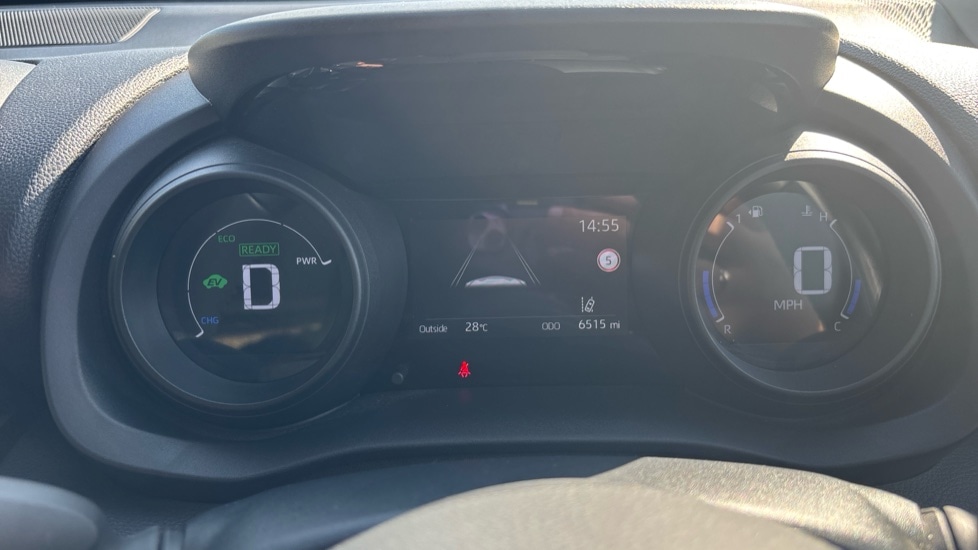 Used Toyota Yaris Cross 2024 for sale - 76008080: Photo 13
