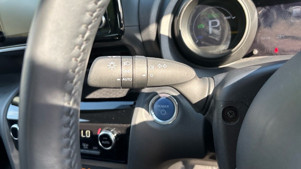 Used Toyota Yaris Cross 2024 for sale - 76008080: Photo 27
