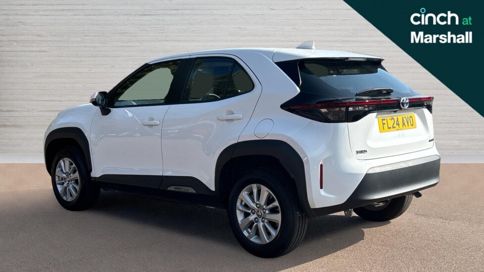 Used Toyota Yaris Cross 2024 for sale - 76008080: Photo 5