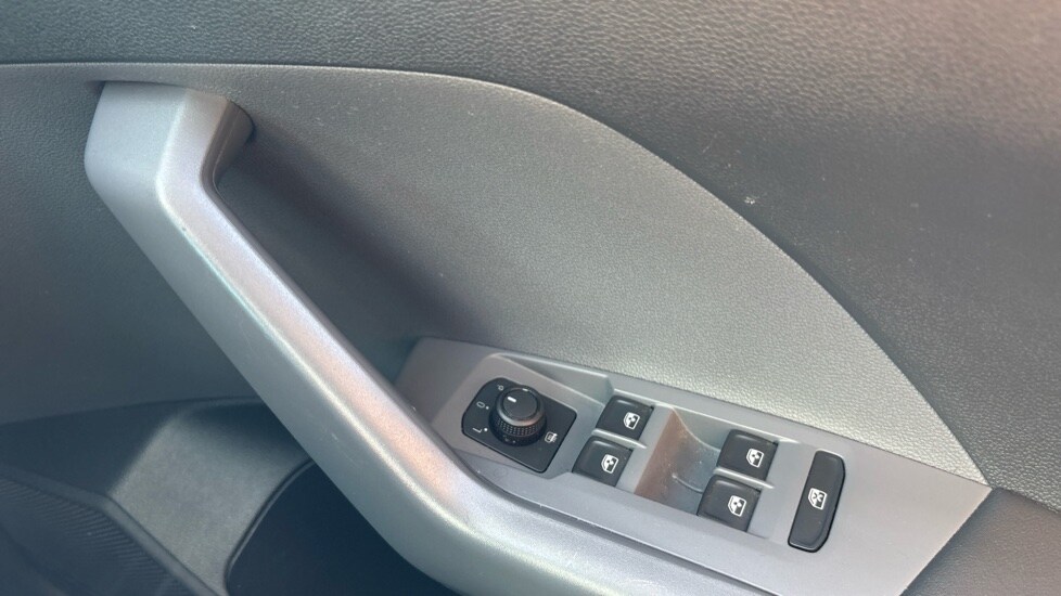 Used Volkswagen T-Cross 2021 for sale - 75874175: Photo 32