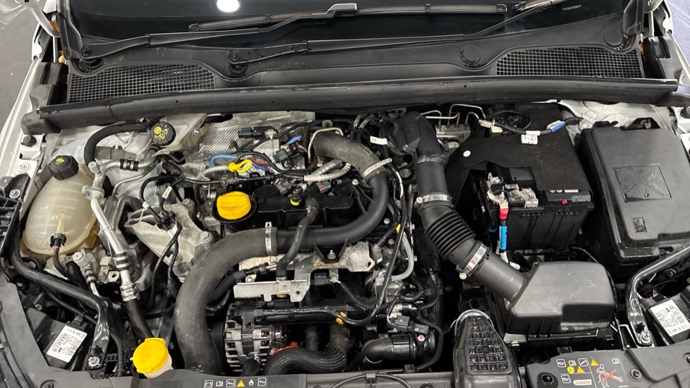 Used Renault Clio 2021 for sale - 76971223: Photo 16