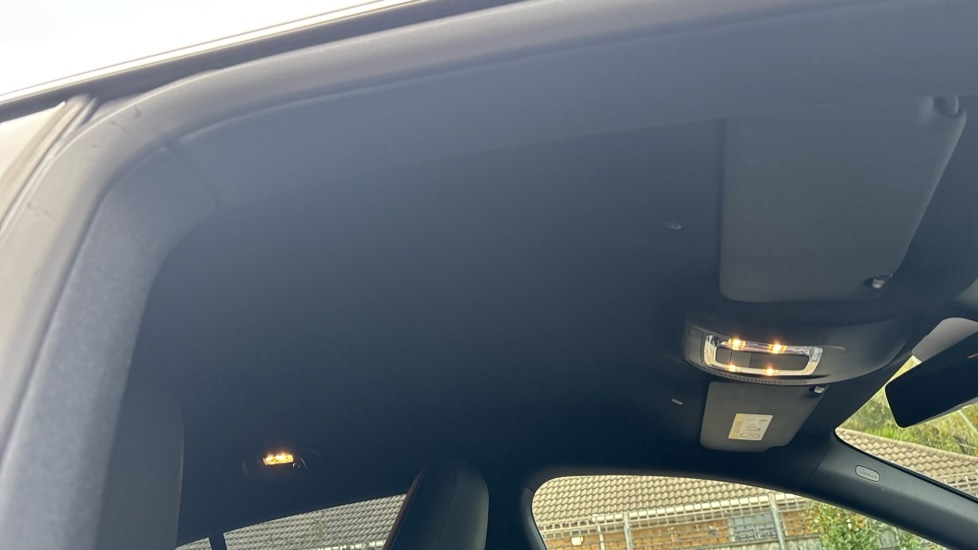 Used Mercedes-Benz CLA 2021 for sale - 76261700: Photo 33