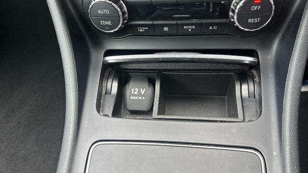 Used Mercedes-Benz A-Class 2016 for sale - 76289923: Photo 41