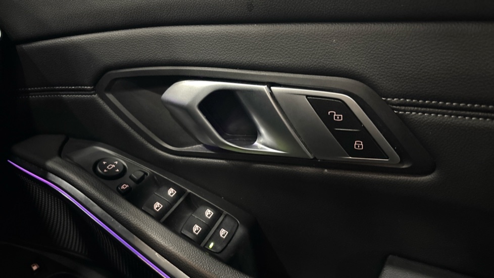 Used BMW 3 Series 2021 for sale - 76660714: Photo 40