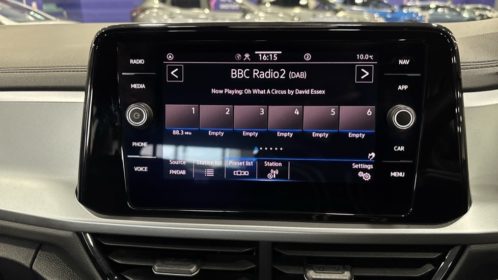 Used Volkswagen T-Roc 2023 for sale - 76589916: Photo 36