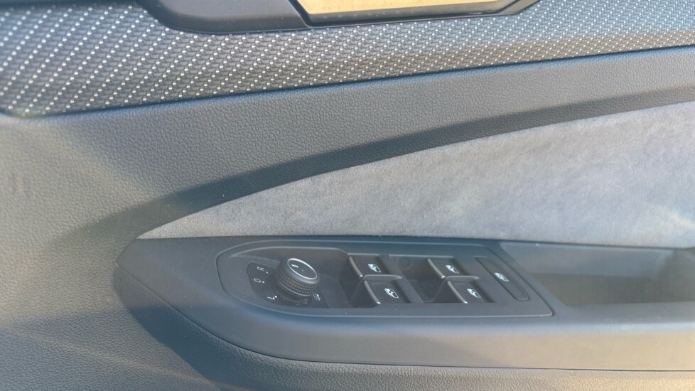 Used Volkswagen Golf 2022 for sale - 75874134: Photo 32