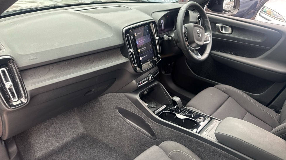 Used Volvo XC40 2023 for sale - 76117039: Photo 10