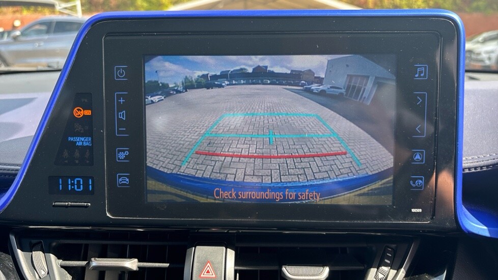 Used Toyota C-HR 2017 for sale - 75874157: Photo 28