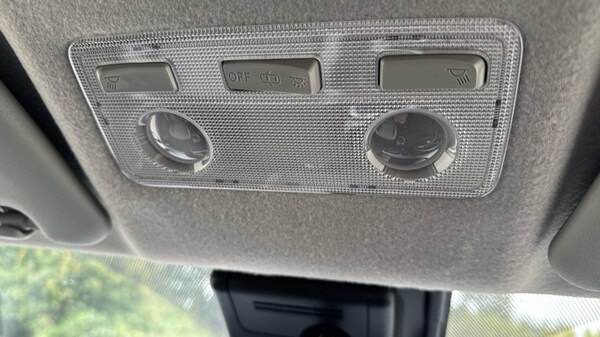 Used Toyota Yaris 2020 for sale - 75992886: Photo 33